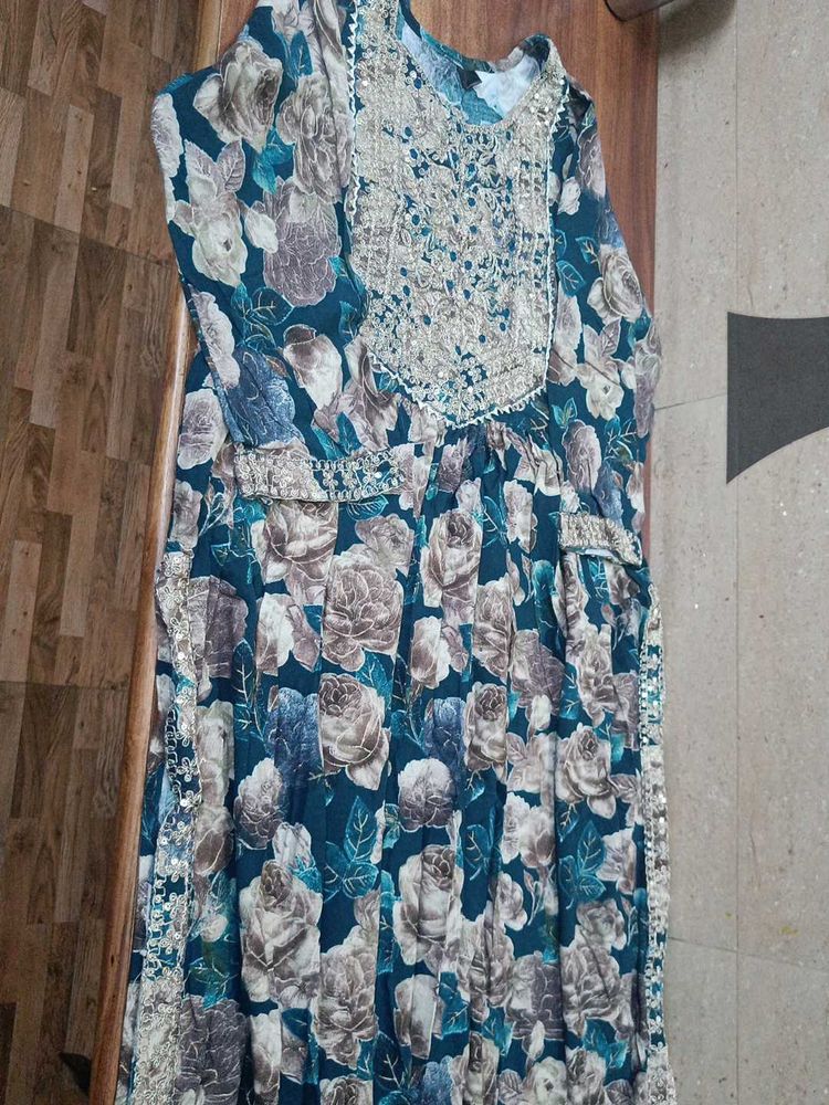 Floral Print Kurta Naira Cut
