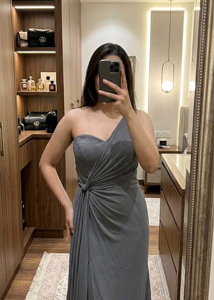Elegant One-Shoulder gown