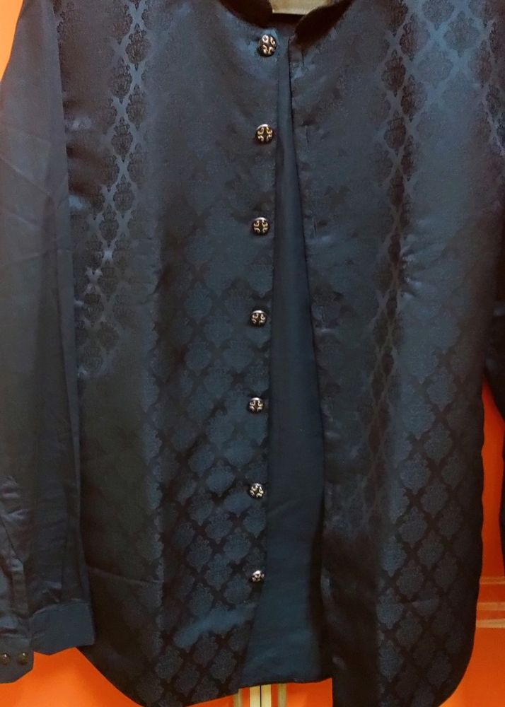 Trendy Men's Kurtas