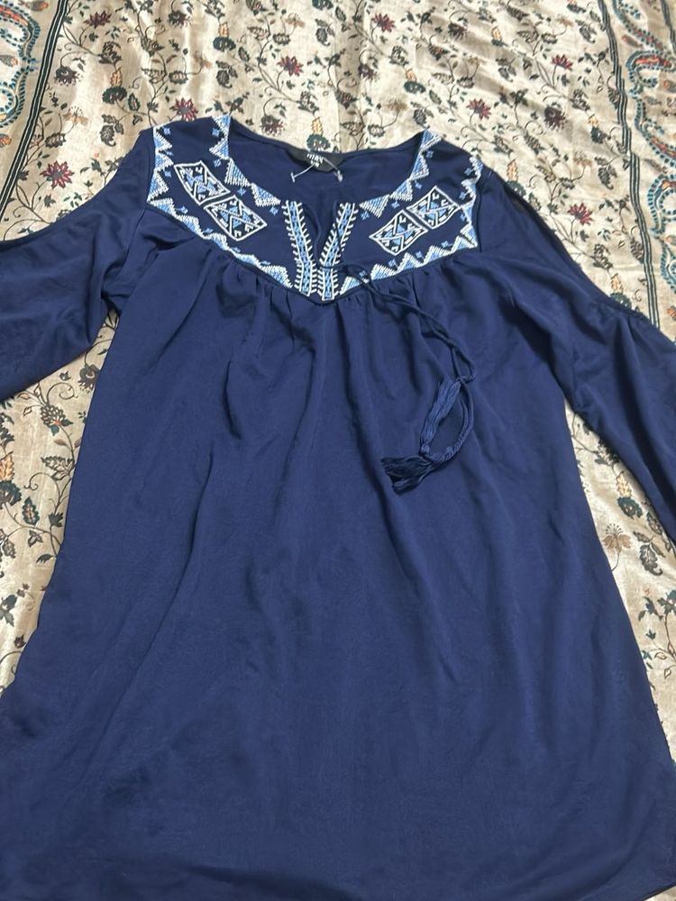 Embroidered Tunic Top