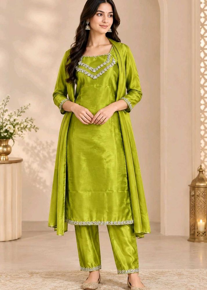 Elegant Lime Green Kurta Set New