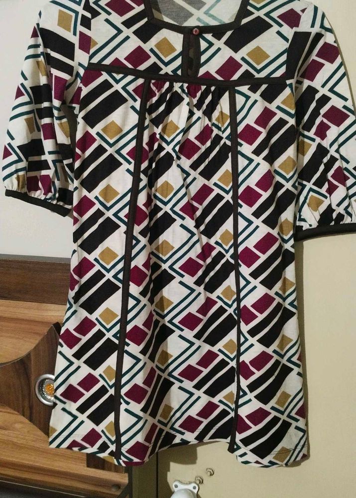 Geometric Print Top