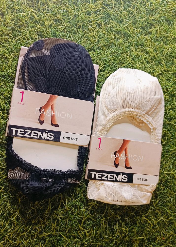 Net Socks 2 Pair White and Black