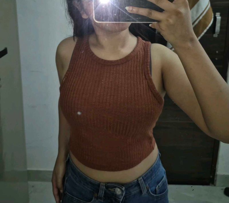 Ribbed Cropped Tank Top