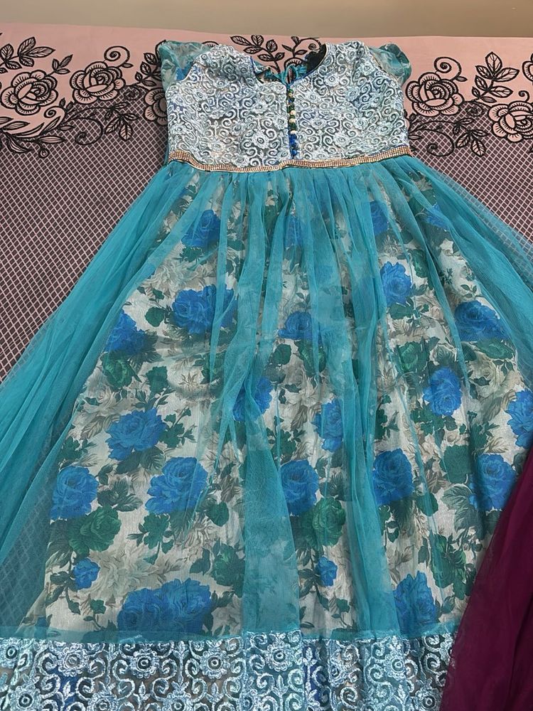 Beautiful gowns for ethnic combo of 2