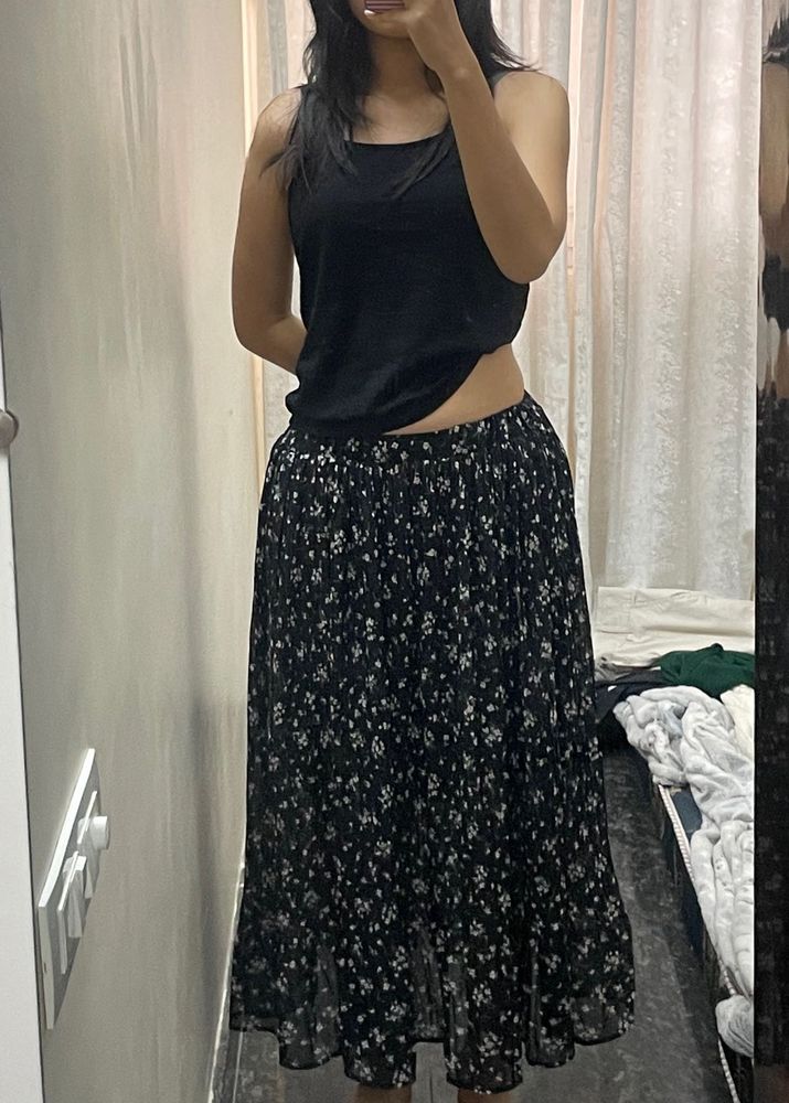 Pinteresty Black Floral Skirt