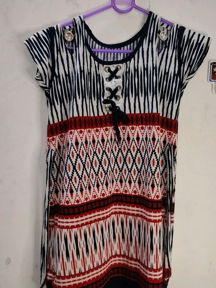 Girls Woman New Look T Shirt