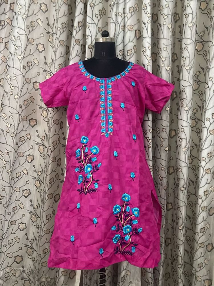 Vibrant Pink Embroidered Kurta