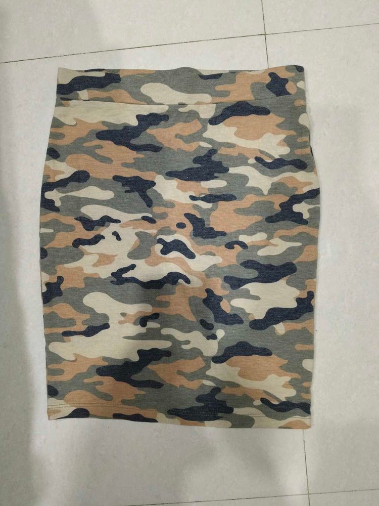 Camo Mini Skirt👯‍♀️