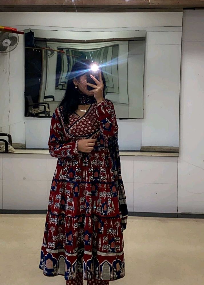 Anarkali suit set