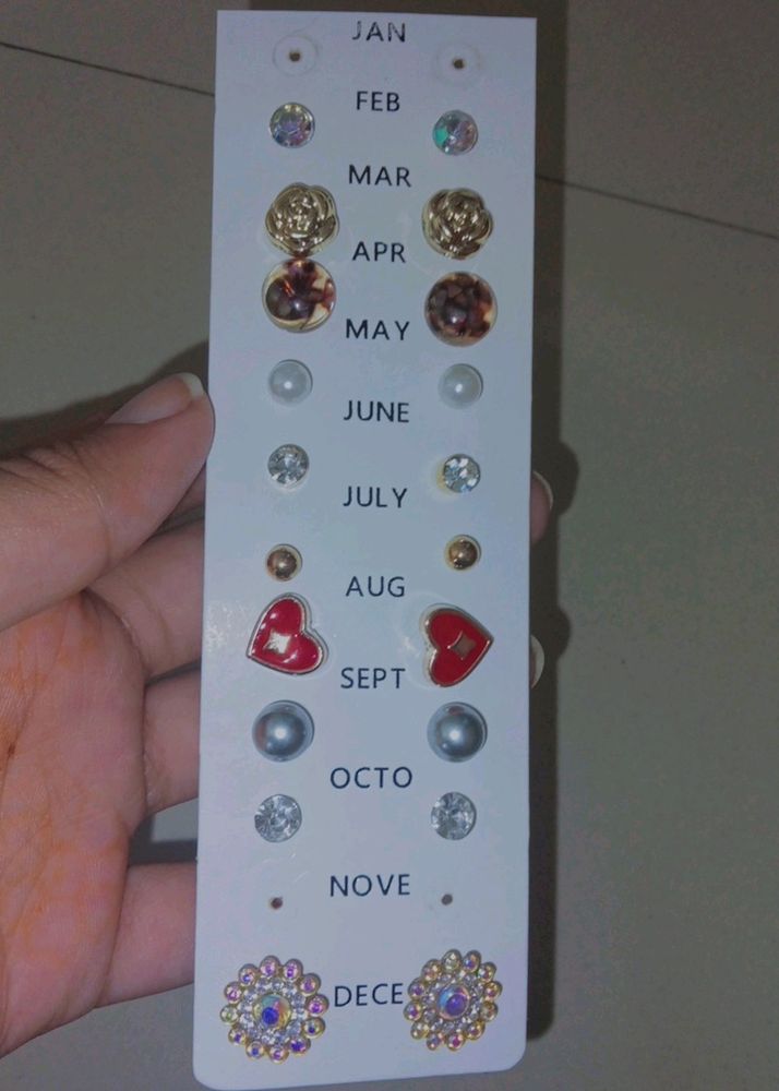 10 Earings!