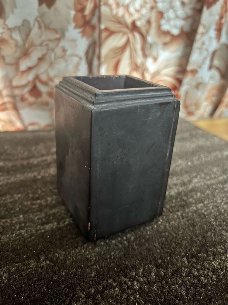 Unique Penstand
