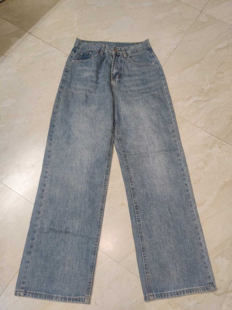 Light Wash Wide Leg Jeans