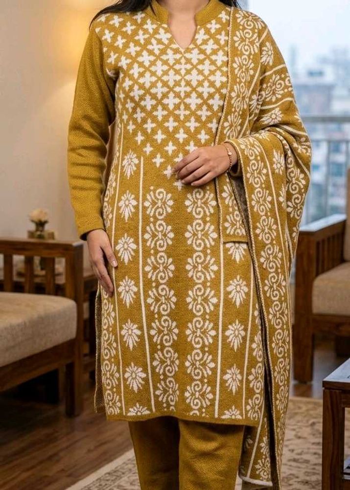 Mustard &amp; White Winter Woolen Suit Set – Pre-loved