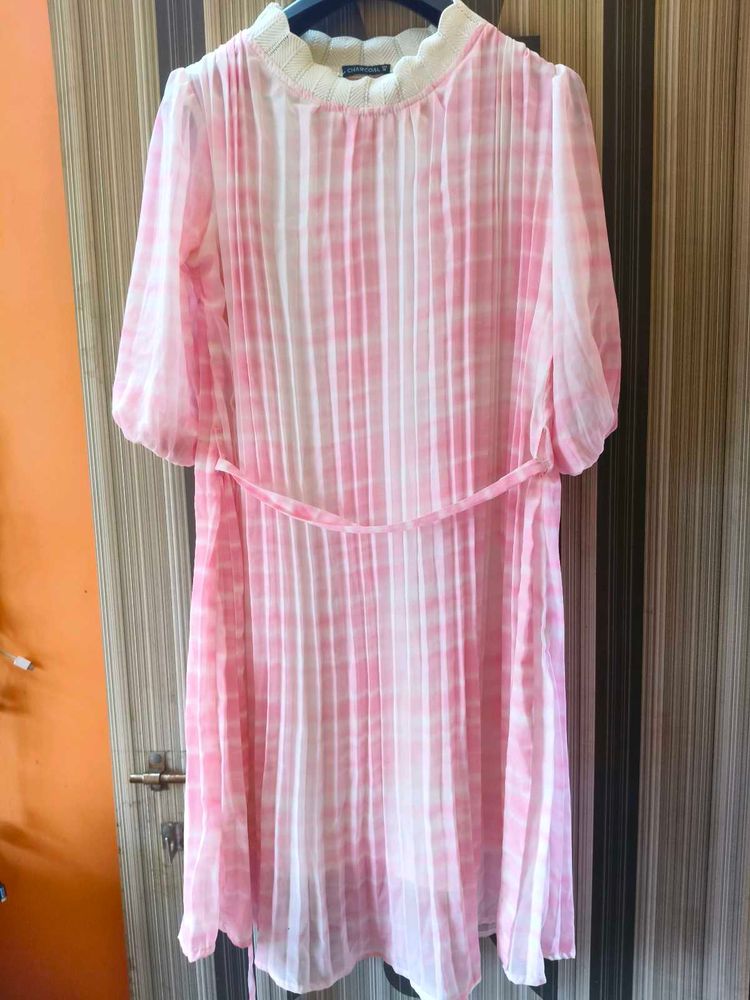 Pink dress