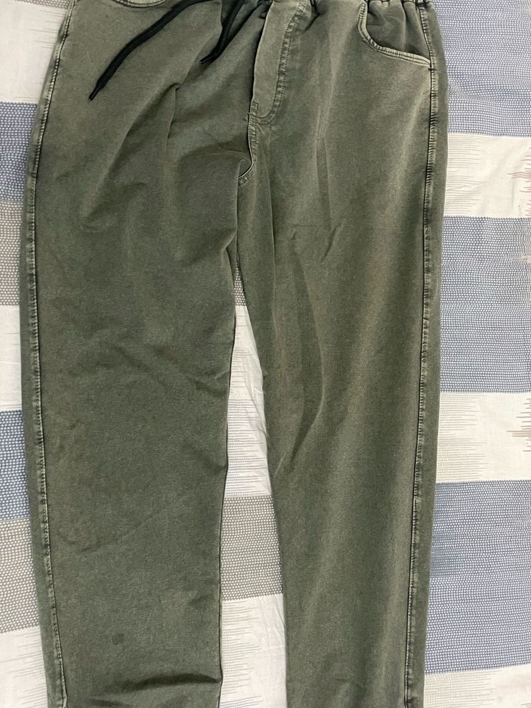jogger men and women’s