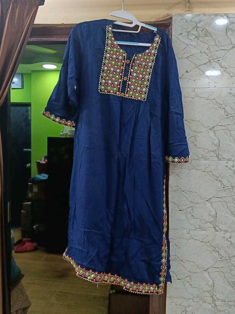 Ladies Kurta and Pant Set