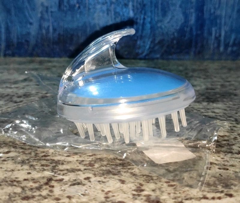 DEEP 🧼 HAIR CLEANING BRUSH