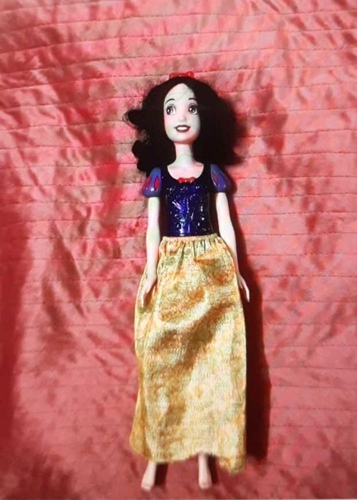 Snow White Disney Doll