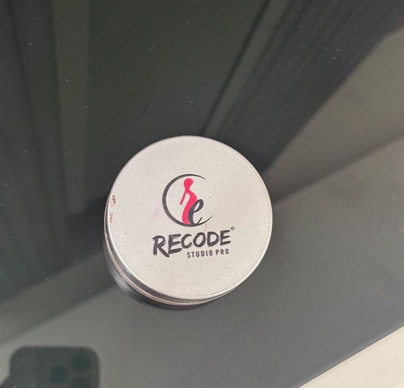Recode Studio Pro Makeup