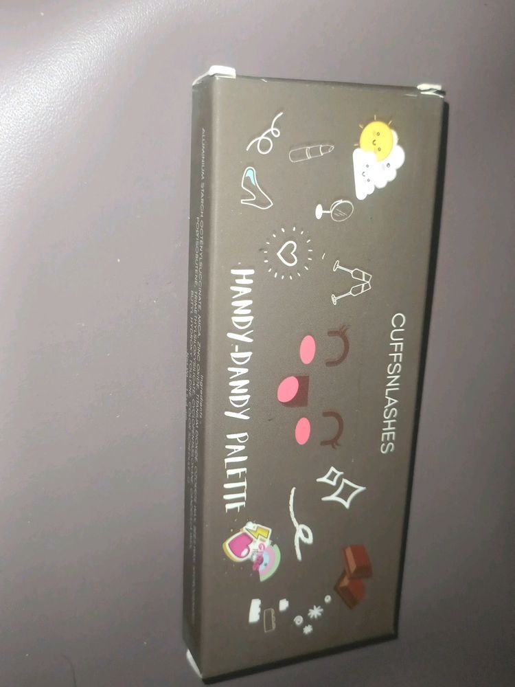 CUFFS N LASHES HANDY- DANDY PALETTE