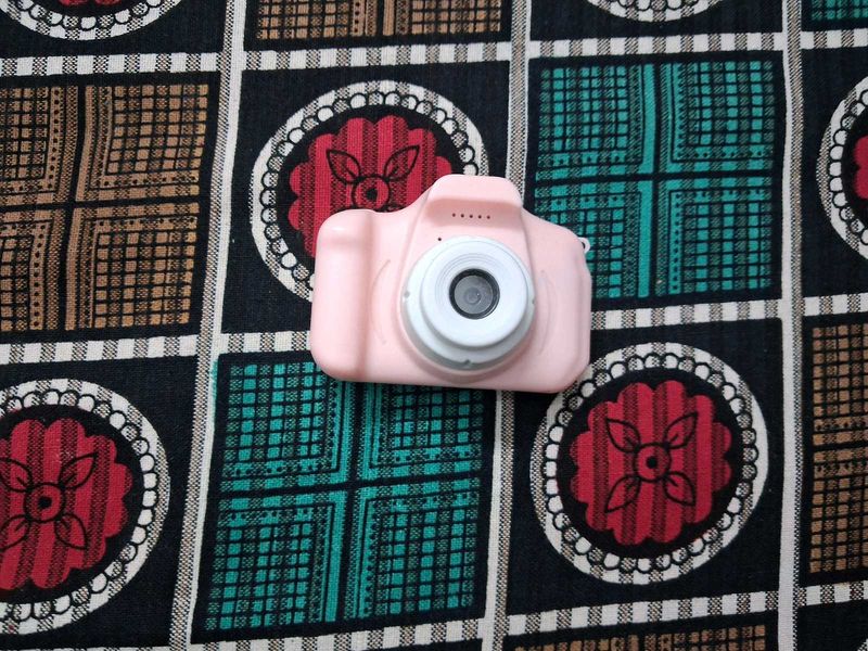 Kids Camera Toy Working Like New