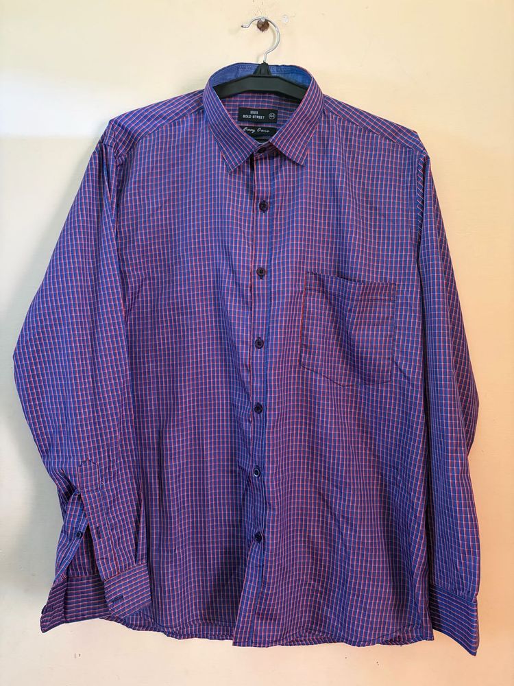 Men's Blue Checkered Long Sleeve Shirt