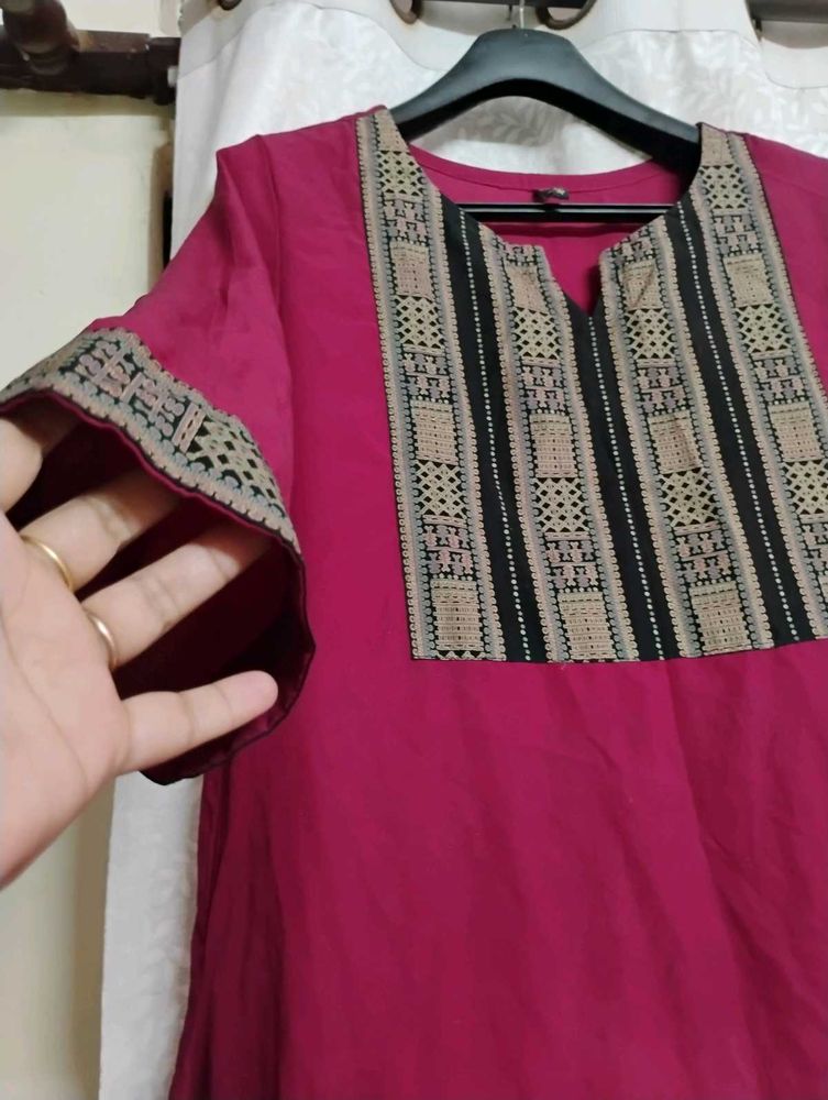 Elegant Embroidered Kurta