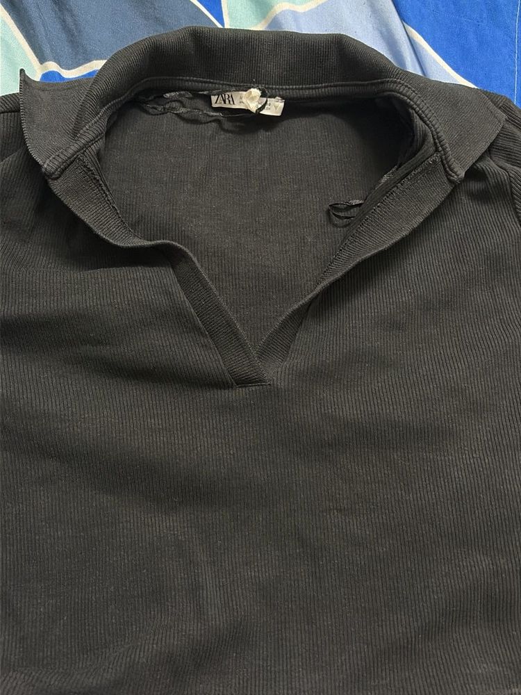 Ribbed Collared V-Neck Top