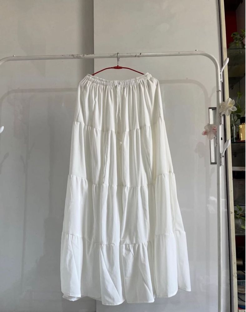 Flowy White Tiered Maxi Skirt