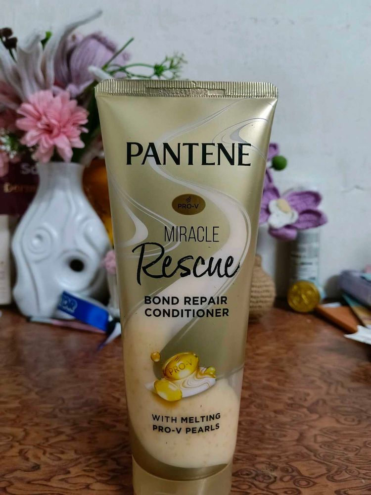 Pantene Miracle Rescue Conditioner