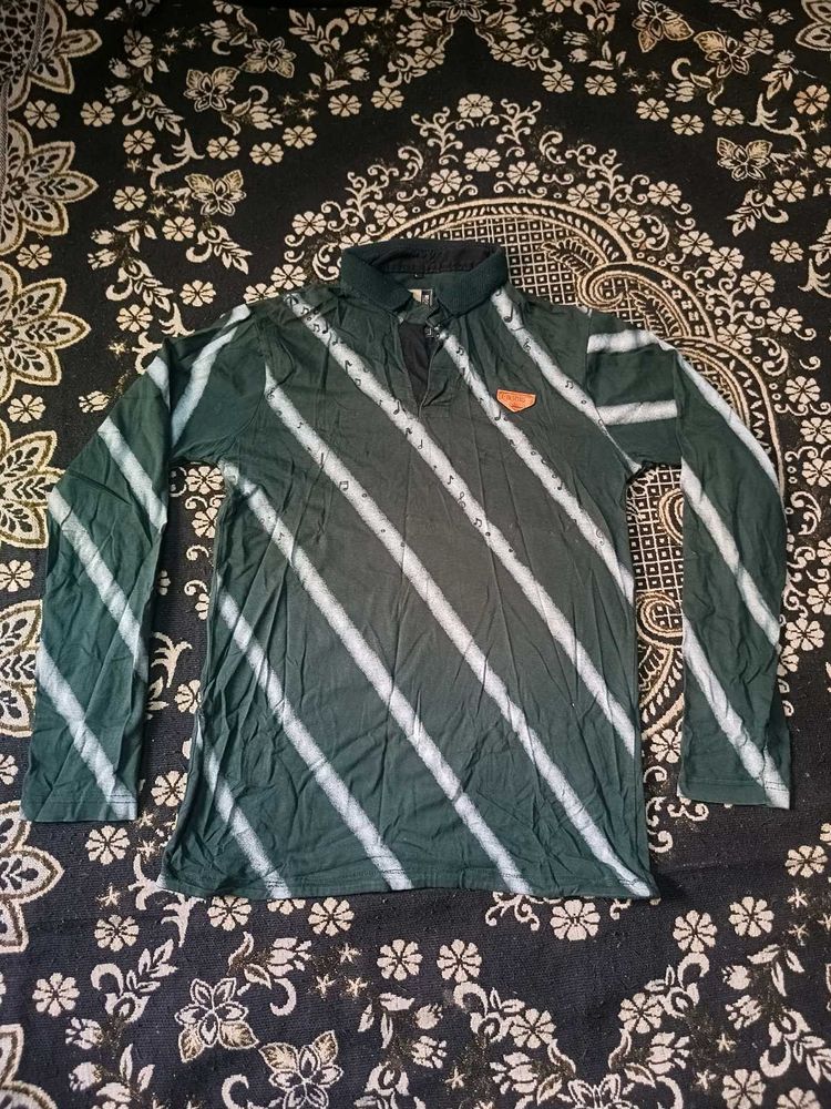 Size : 34 inches Dark 🌑 Green longsleeve Tshirt