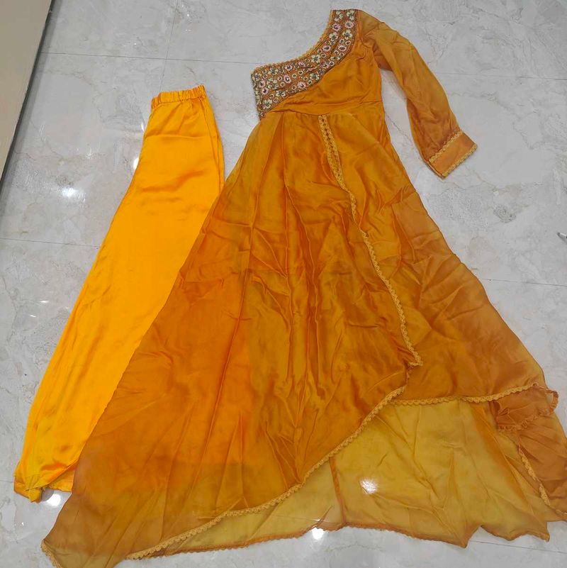 off shoulder kurta with plazo