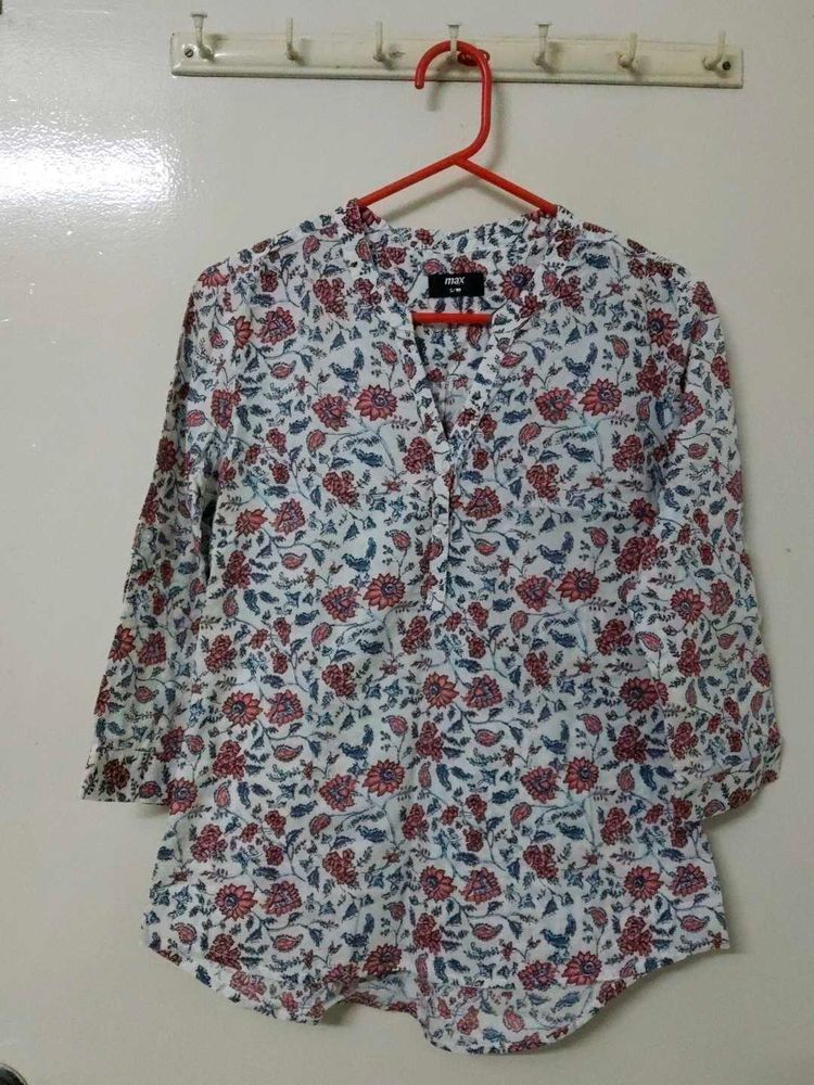 Floral Print Button-Up Blouse