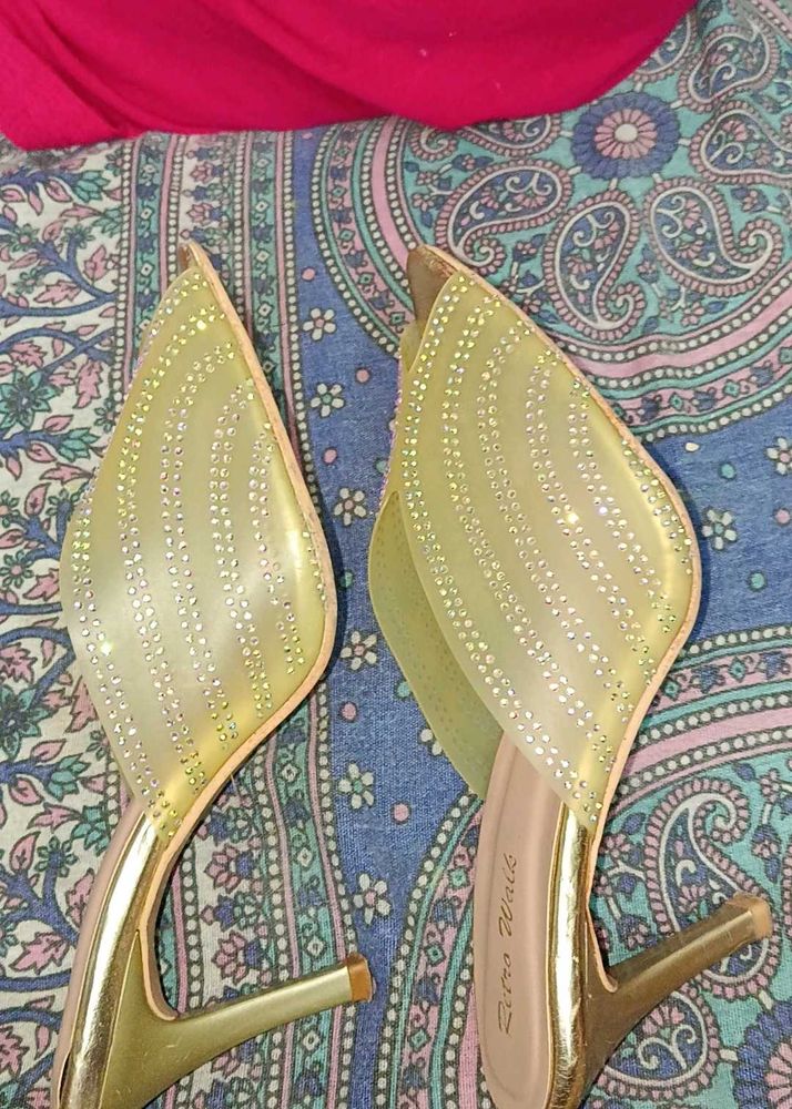 COMBO OFFER OF THREE HEELS