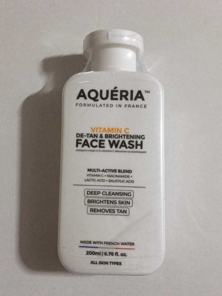 Aqueria Vitamin C Face Wash