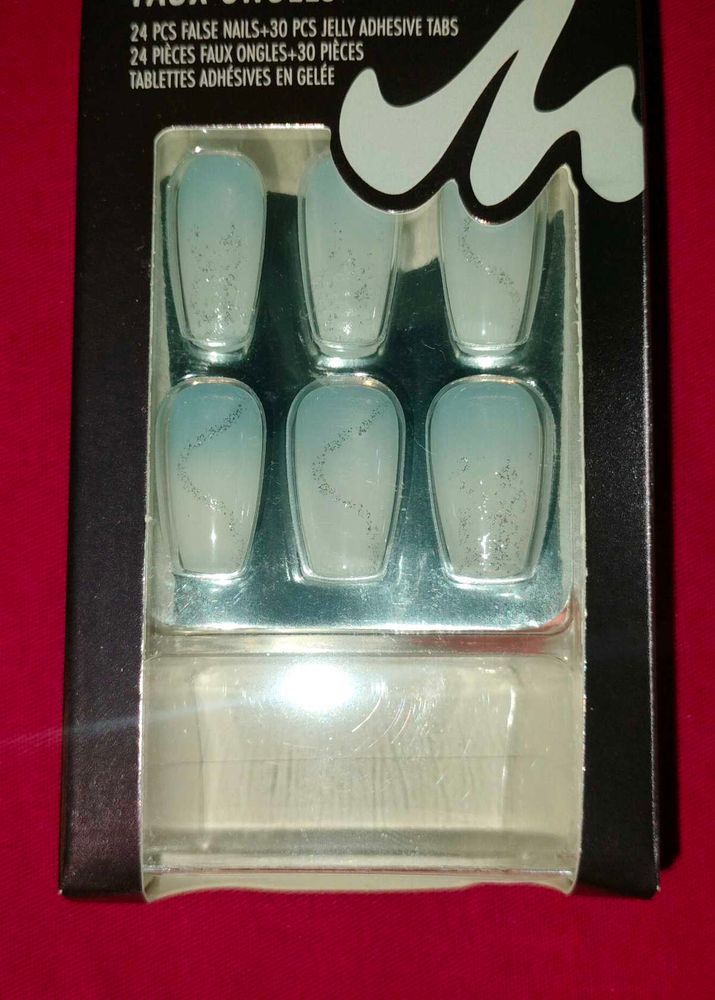a cute nail set from miniso