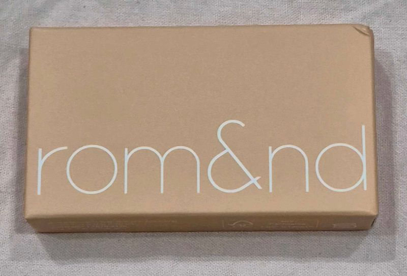 Rom&amp;nd better than Cheek Blush C04 Pear Chip
