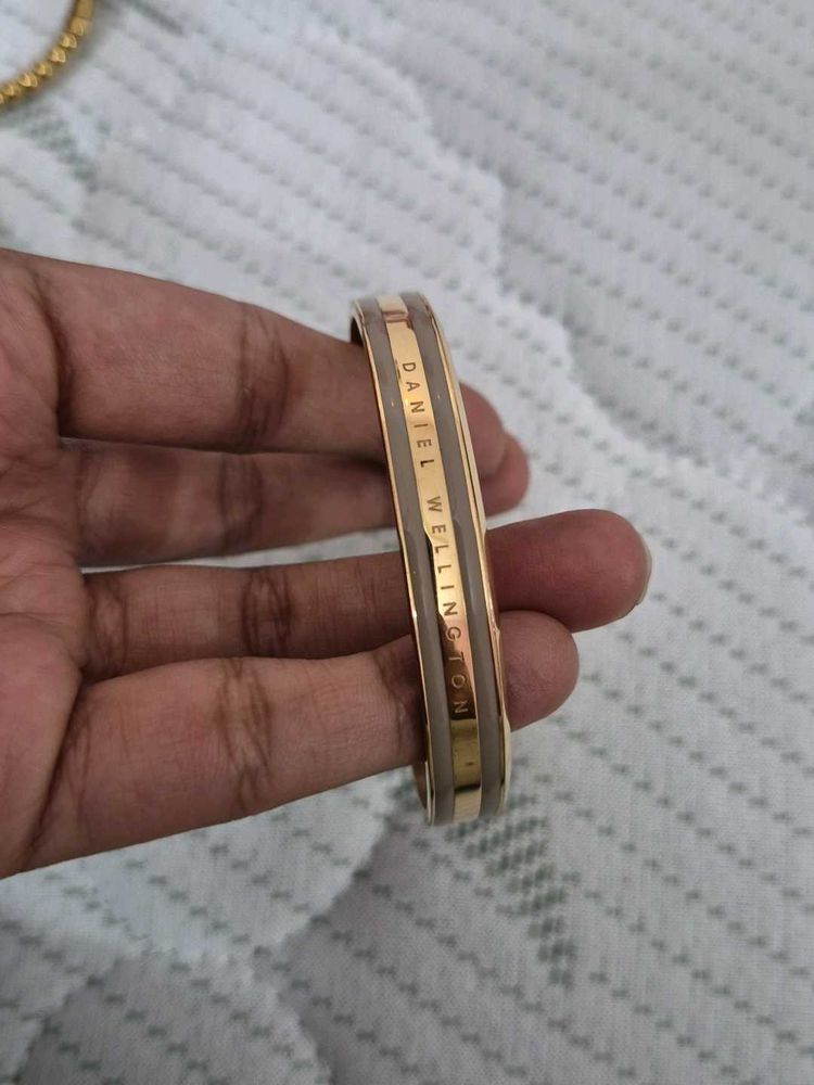 Daniel Wellington Bangle Bracelet