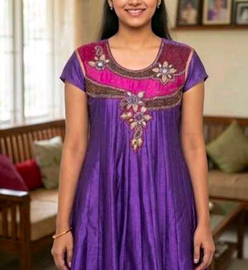 Elegant Purple Embroidered Kurta Set