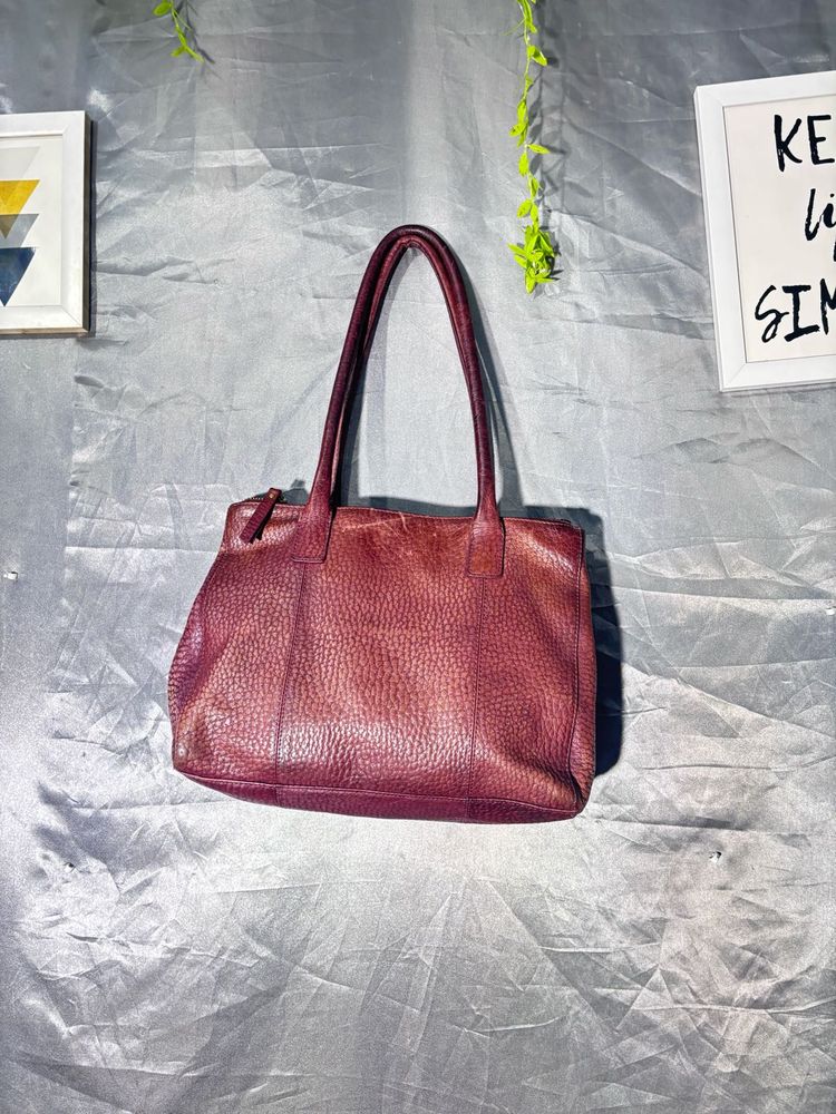 Chic Burgundy Leather Tote Bag