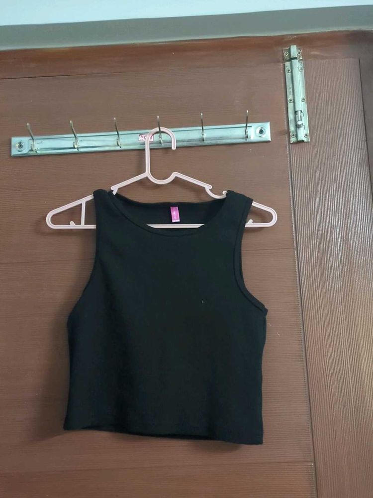 Black Sleeveless tank Top