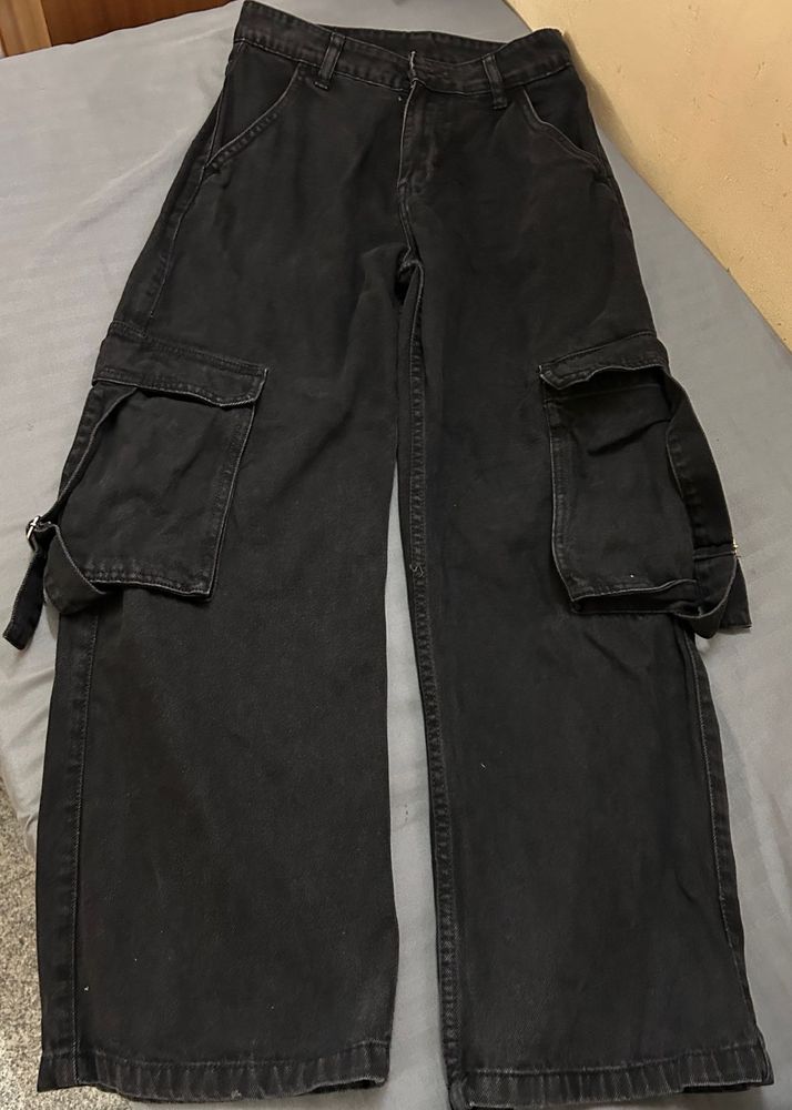 Black Cargo Pants (S Size)