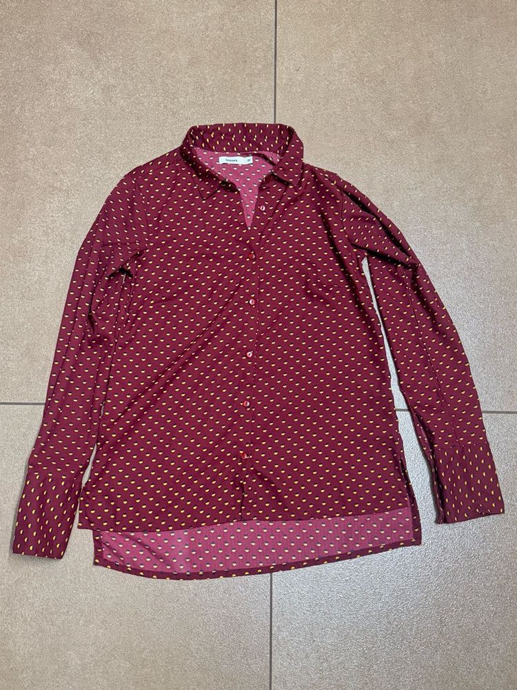 Chic Geometric Print Button-Up Blouse