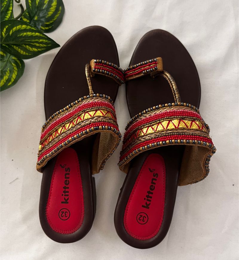 Ethnic Style Flats (Women)