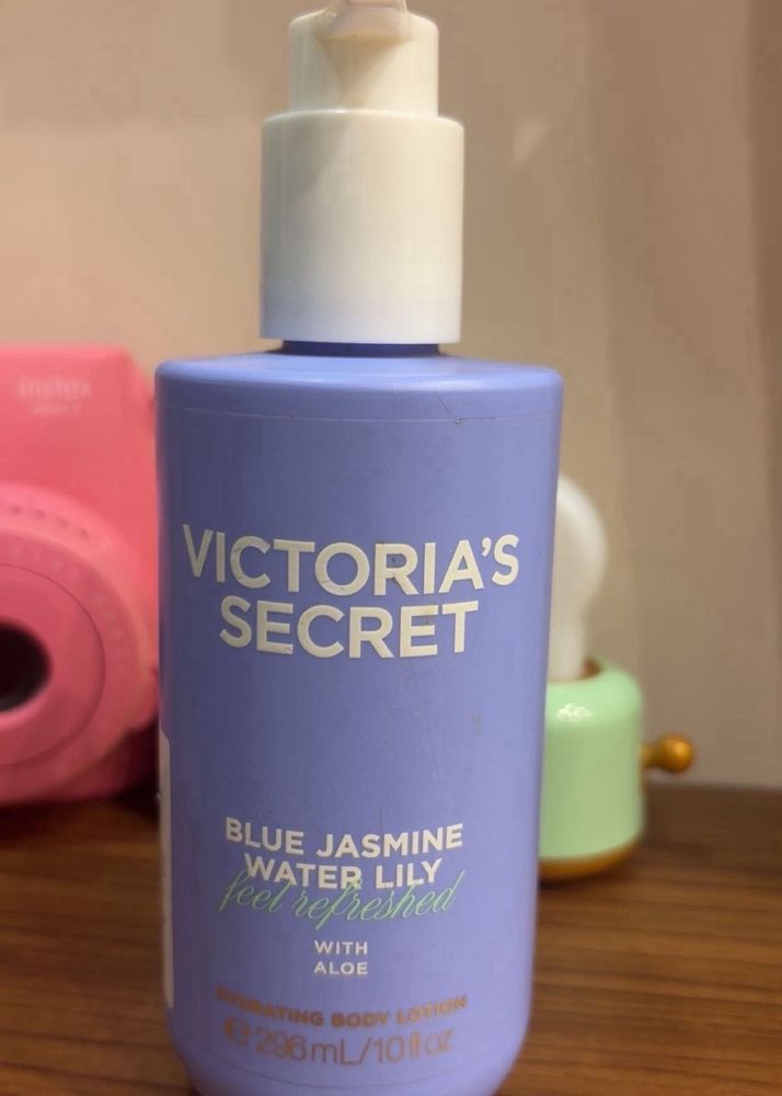 Victoria's Secret Blue Jasmine Body Lotion