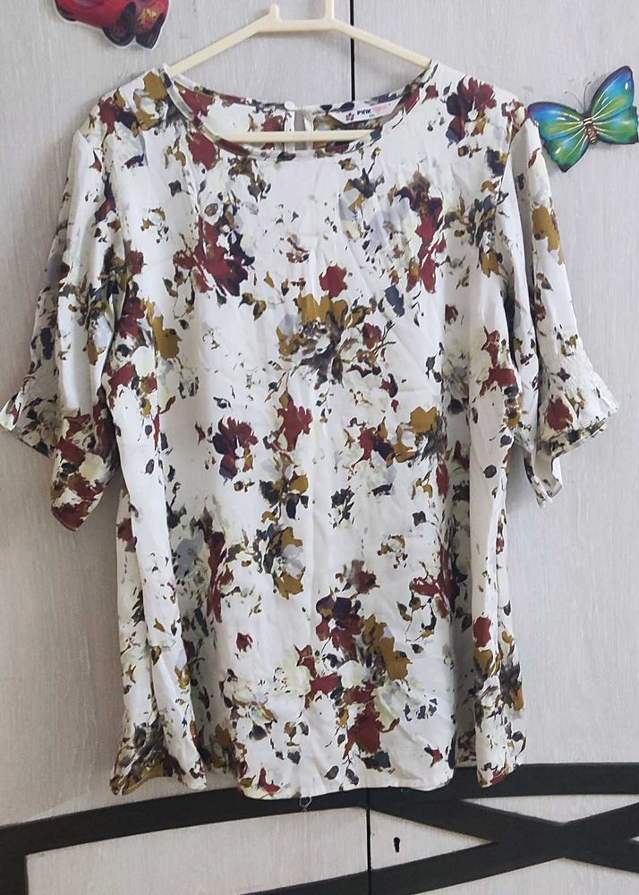 Flowy Floral Print Top