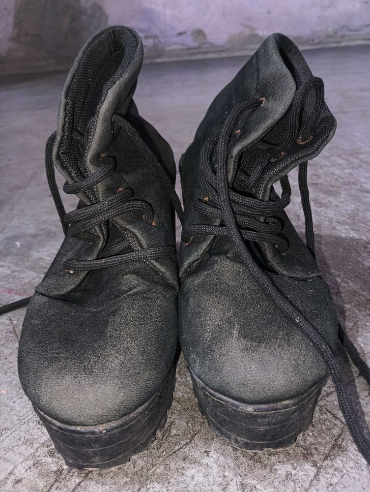 black boot