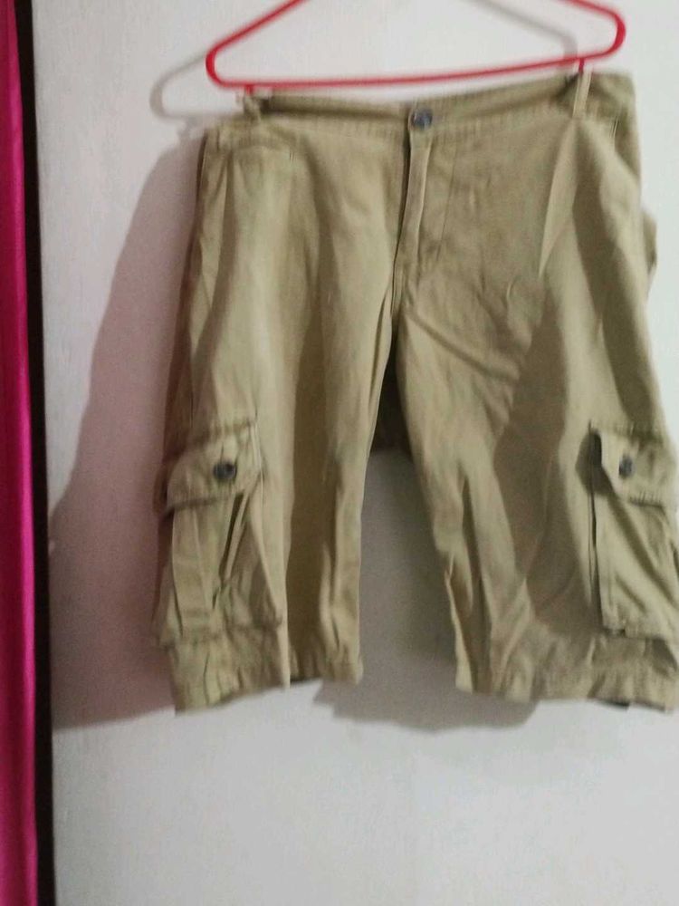Men's Khaki Cargo Shorts