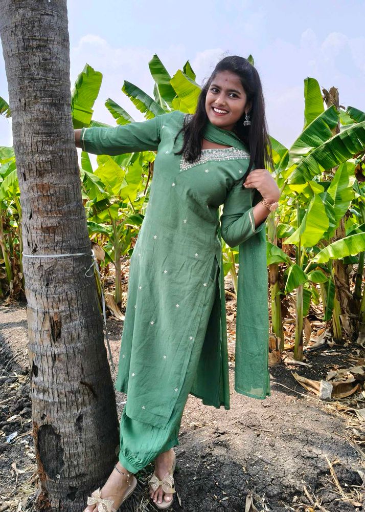 Elegant Green Kurta Set with Dupatta